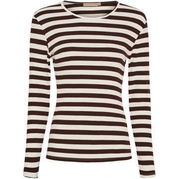 Marta Begonia t-shirt