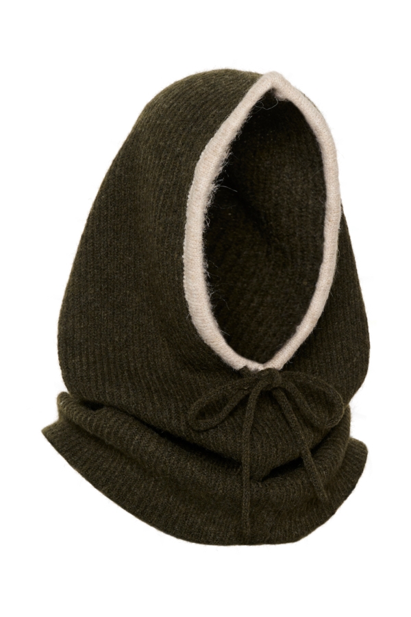 CRWaban Big Knit Hood