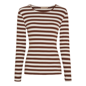 Marta Begonia t-shirt